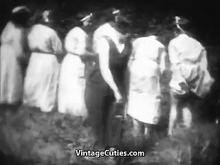 Horn-mad Mademoiselles succeed in Spanked in Boonies (1930s Vintage)
