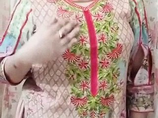 Hot Desi Pakistani College Chica follada duro en el albergue por su novio