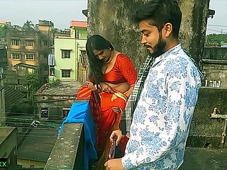 Indian Bengali Milf Bhabhi Sexo Unadulterated com maridos Melhores lacing sexo na lacing com áudio claro
