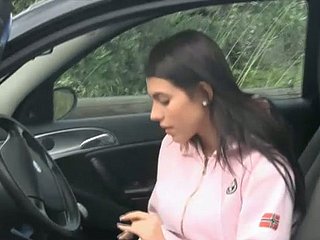 Amateur infra dig fetish in a car before a hardcore screwing