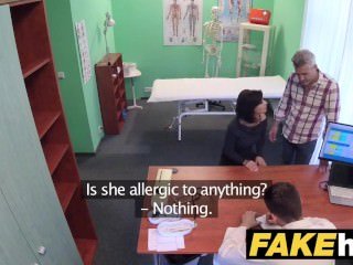 Palsu Hospital Czech doktor cums lebih menipu lickerish wifes pussy ketat