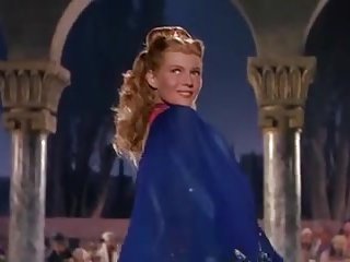 Rita Hayworth 01 trong Salome Dance be beneficial to the 7 mạng che mặt